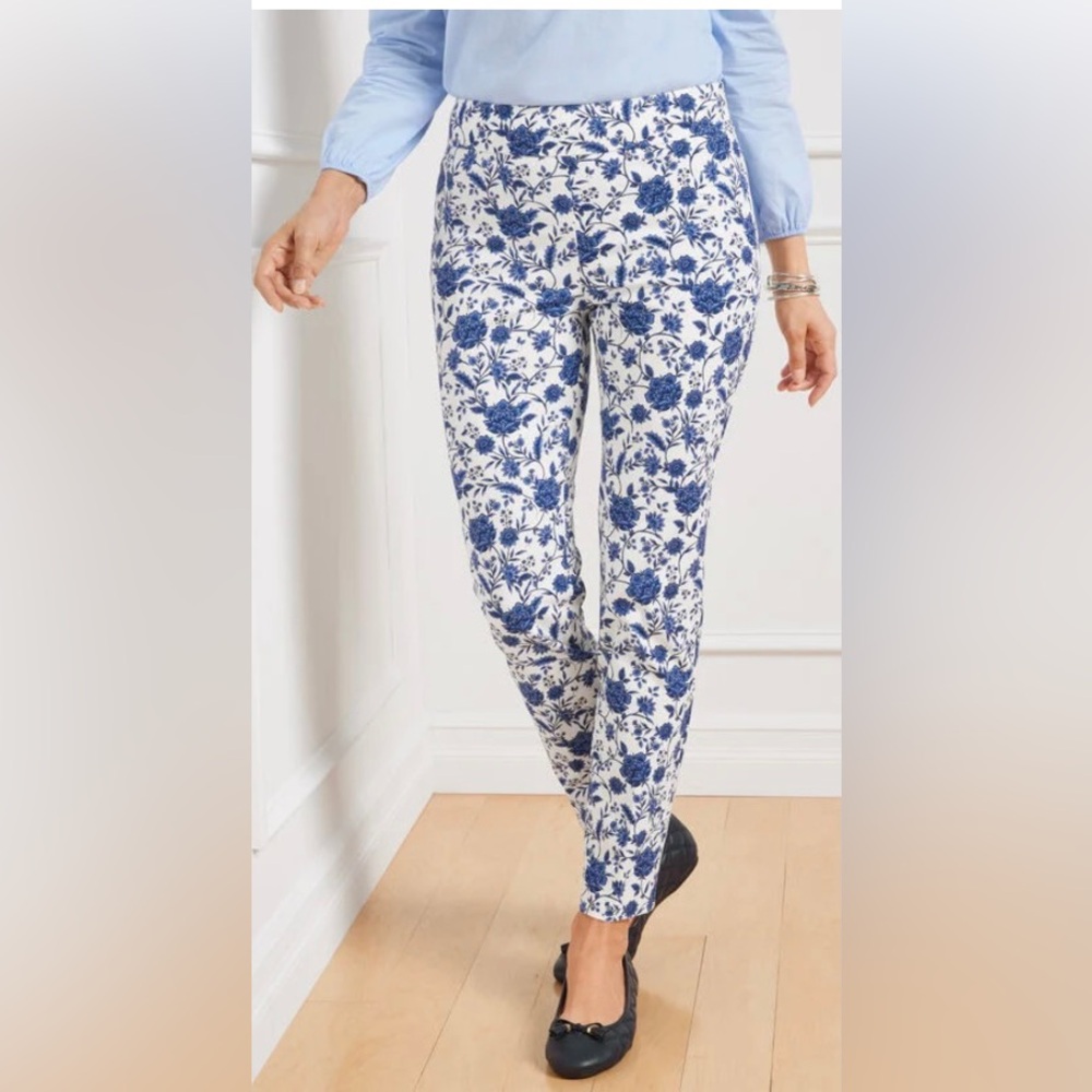 Talbots White & Blue Ankle Pants with Blue Floral Print Petite Pants 0